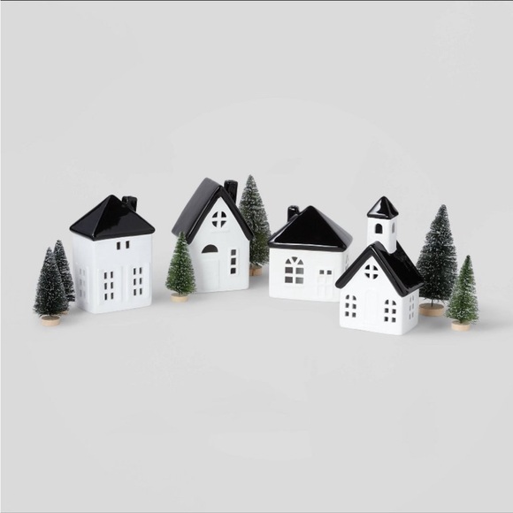 10pc Battery Operated Ceramic Christmas Village Kit White/ Black Wondershop - Picture 2 of 8